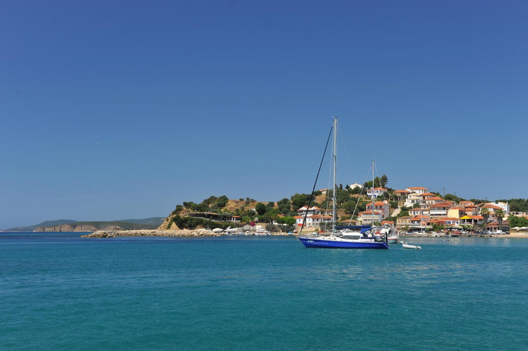 Hotel Korakakis Beach Finikounta Esterno foto