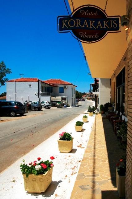 Hotel Korakakis Beach Finikounta Esterno foto