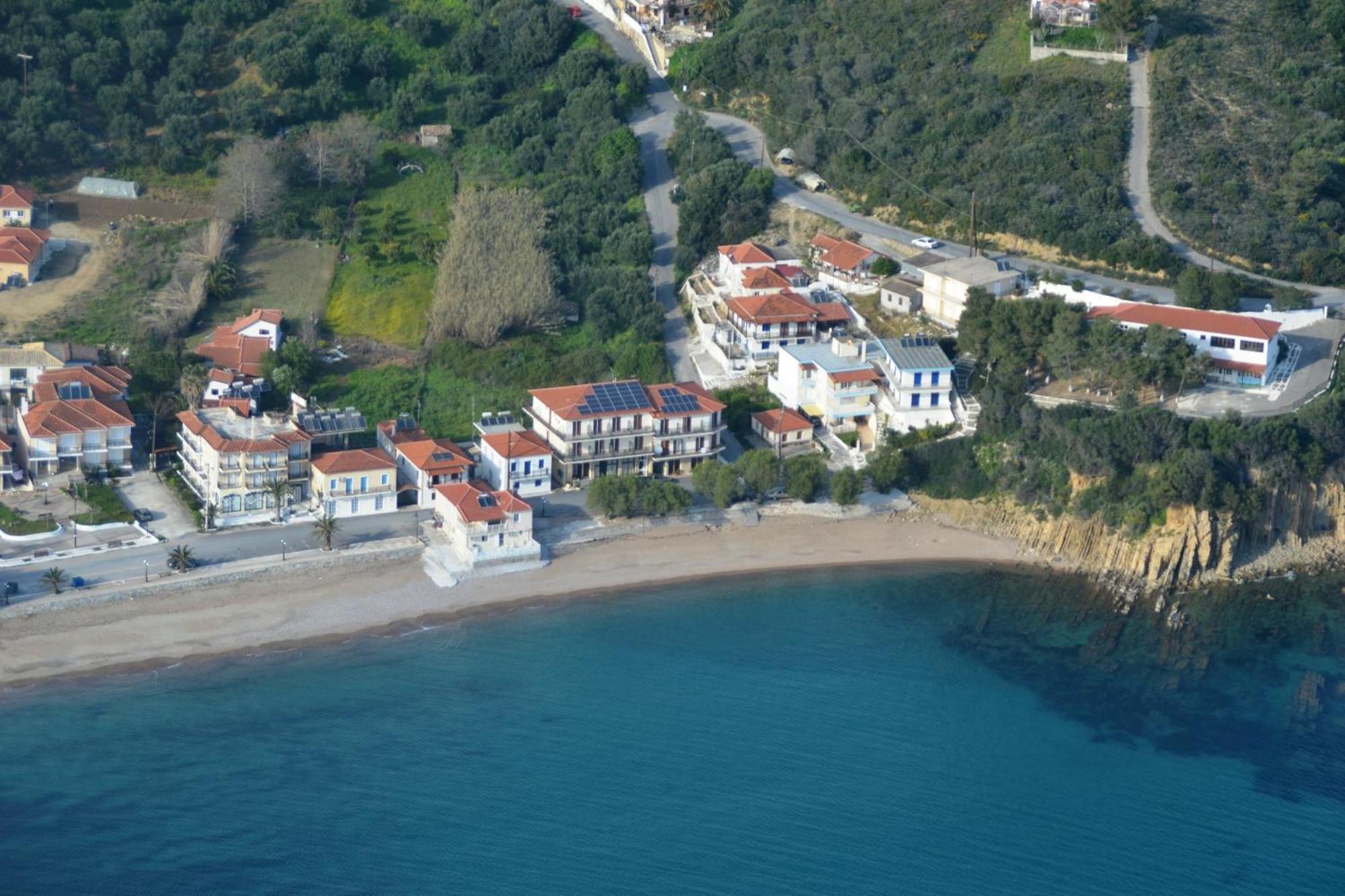 Hotel Korakakis Beach Finikounta Esterno foto